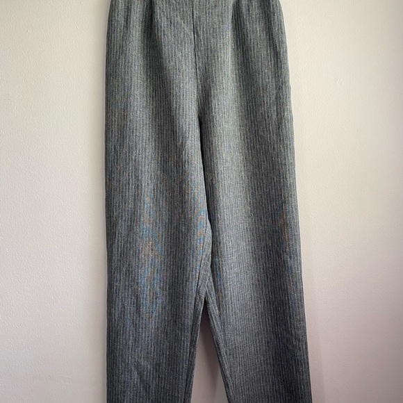 set of clothes - Picture 8 of 13